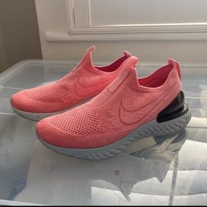 Nike Epic Phantom React